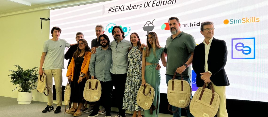 Foto familia DEMO DAY 24